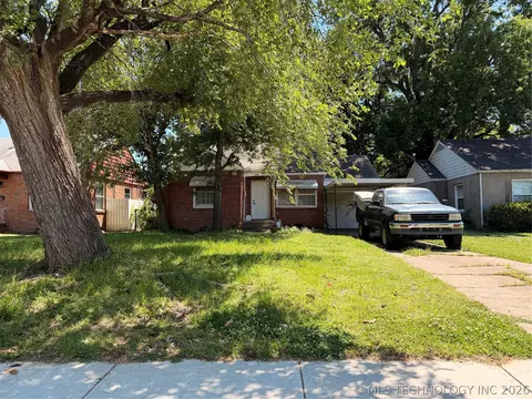 2544 E 1st St, Tulsa, OK 74104 photo 1