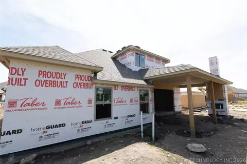 Exterior - 2900 E Northampton St, Broken Arrow, OK 74014 photo 4 of 4