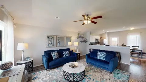 Living - 1632 E Gary St, Broken Arrow, OK 74012 photo 1 of 2
