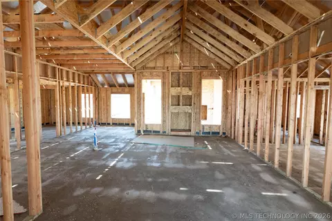 2824 E Northampton St, Broken Arrow, OK 74014 photo 3