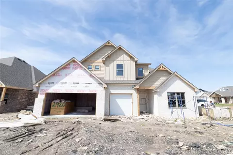 2820 E Northampton St, Broken Arrow, OK 74014