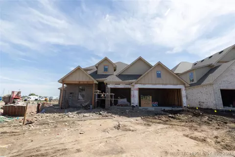 2917 E Northampton St, Broken Arrow, OK 74014