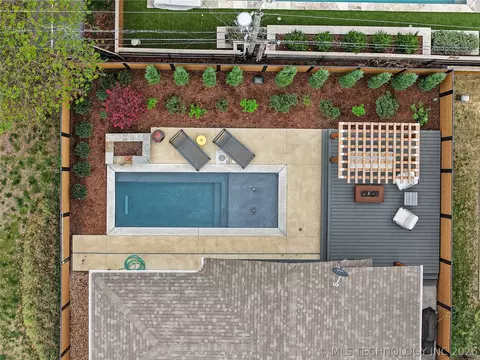 Exterior - 1433 E 37th Pl, Tulsa, OK 74105 photo 9 of 9