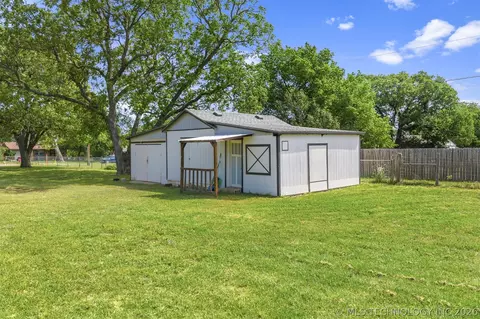 Other - 282353 E 1800 Rd, Comanche, OK 73529 photo 11 of 15
