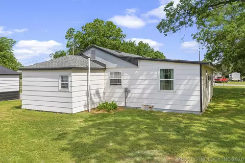 Other - 282353 E 1800 Rd, Comanche, OK 73529 photo 8 of 15