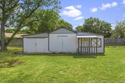 Other - 282353 E 1800 Rd, Comanche, OK 73529 photo 10 of 15