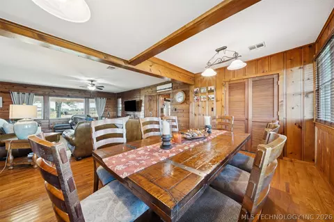 Dining - 19190 W 6th St N, Haskell, OK 74436 photo 2 of 2