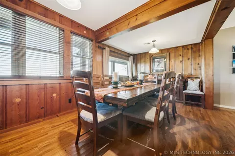 Dining - 19190 W 6th St N, Haskell, OK 74436 photo 1 of 2