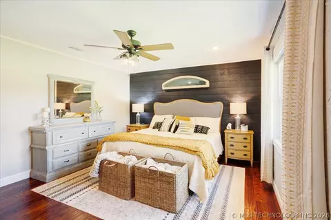 Bedroom - 563 Black Tern Ln, Idabel, OK 74745 photo 2 of 5