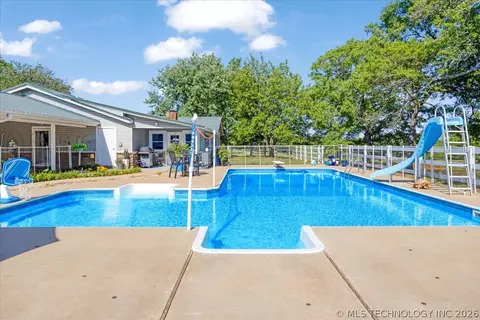 Exterior - 563 Black Tern Ln, Idabel, OK 74745 photo 7 of 8
