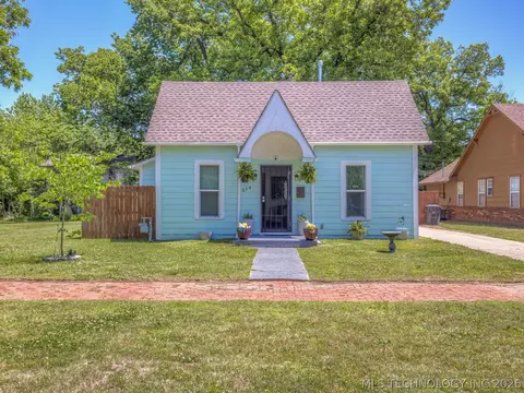 514 S Seneca Ave, Bartlesville, OK 74003