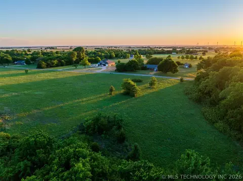 1 W County Rd, Tuttle, OK 73089 photo 11