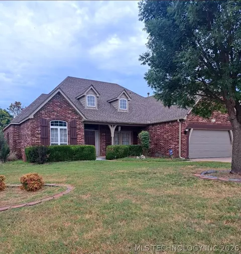 4200 N Oak Ave, Broken Arrow, OK 74012