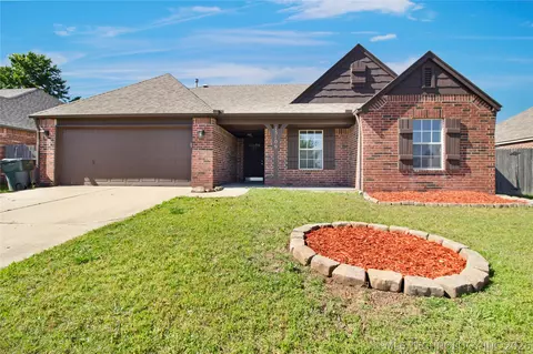 15109 E 90th Place North N, Owasso, OK 74055