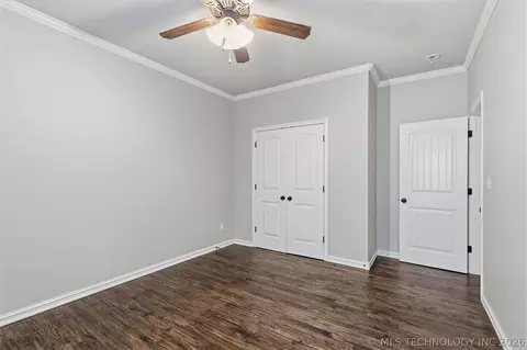Bedroom - 2813 W Edgewater St, Broken Arrow, OK 74012 photo 5 of 6