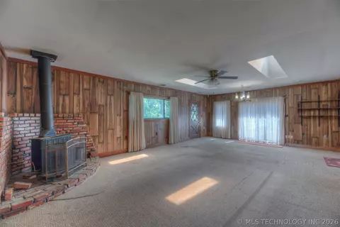 Living - 8925 E 15th St, Tulsa, OK 74112 photo 6 of 7