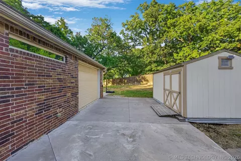 Exterior - 1902 E 370 Rd, Talala, OK 74080 photo 15 of 17