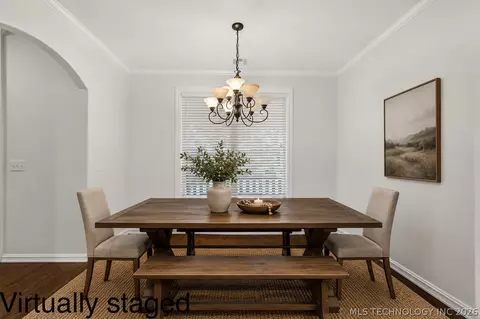 Dining - 1902 E 370 Rd, Talala, OK 74080 photo 1 of 1