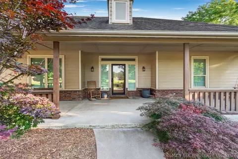 Exterior - 1902 E 370 Rd, Talala, OK 74080 photo 2 of 17