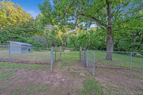 Exterior - 1902 E 370 Rd, Talala, OK 74080 photo 11 of 17