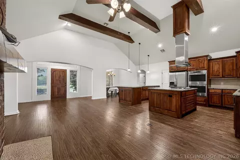 Entry Way - 1902 E 370 Rd, Talala, OK 74080 photo 2 of 4