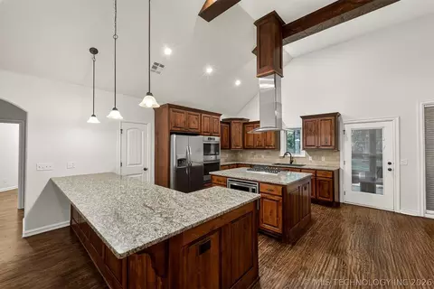 Kitchen - 1902 E 370 Rd, Talala, OK 74080 photo 3 of 5