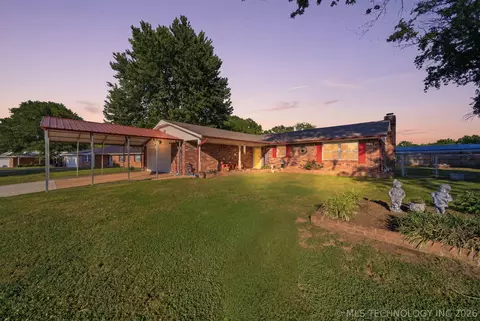 426 Steadway Ave, Dewey, OK 74029