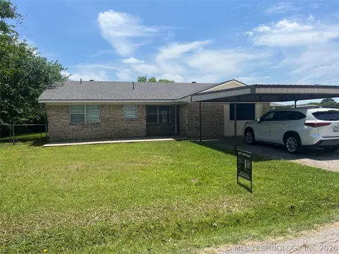 115 Laurel St, Lone Grove, OK 73443