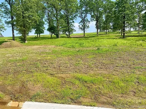 792 Winsor Pl, Tahlequah, OK 74464