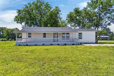 2920 E 201st St S, Mounds, OK 74047