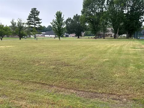 Sundance, Pryor, OK 74361