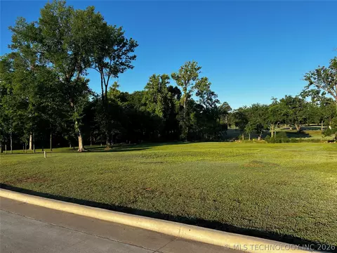 2937 Huddersfield Ct, Muskogee, OK 74403