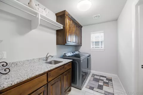23007 E 104th St, Broken Arrow, OK 74014 photo 17