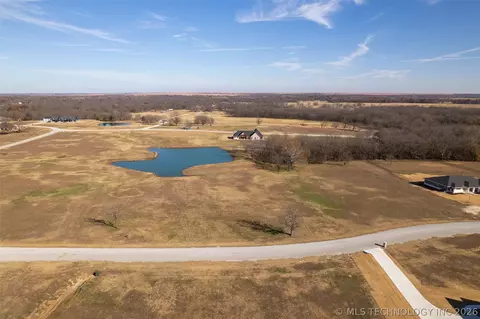18 N N 3994 Ln, Ramona, OK 74061