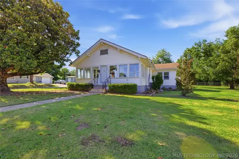 1348 E Mckinley Ave, Sapulpa, OK 74066