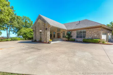 2601 S 294th East Ave, Broken Arrow, OK 74014