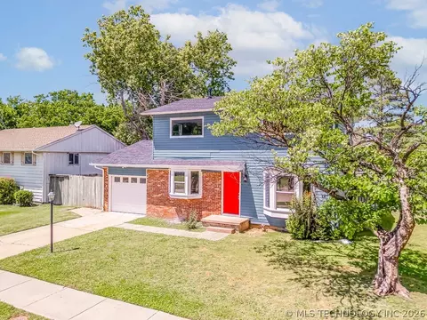 Exterior - 10185 E 22nd Pl, Tulsa, OK 74129 photo 4 of 7