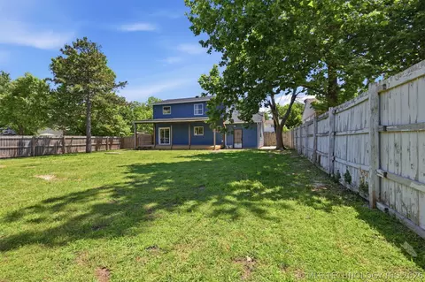 Exterior - 10185 E 22nd Pl, Tulsa, OK 74129 photo 7 of 7