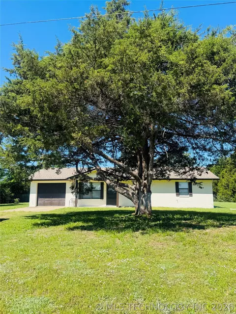 108612 S 4100 Rd, Checotah, OK 74426