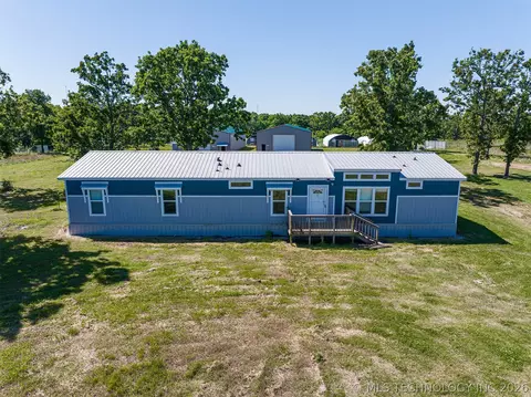 12453 E 484 Rd, Colcord, OK 74338