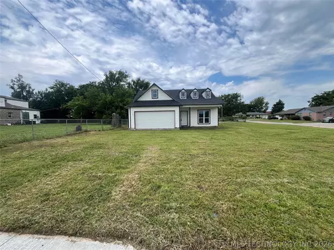 2916 N Lewis Ave, Tulsa, OK 74110