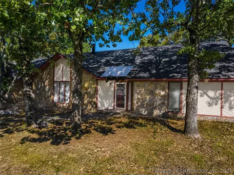 65 Pickle Ln, Heavener, OK 74937
