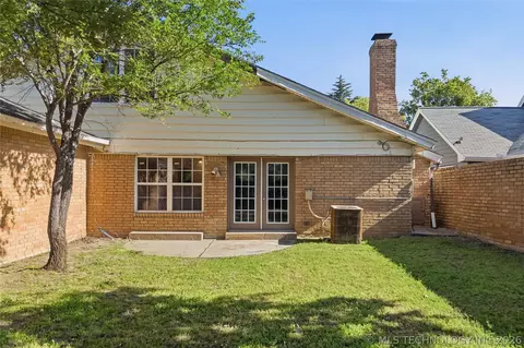 Exterior - 3928 E 60th Pl, Tulsa, OK 74135 photo 5 of 8