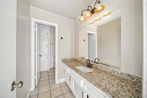 Bath - 3928 E 60th Pl, Tulsa, OK 74135 photo 11 of 12