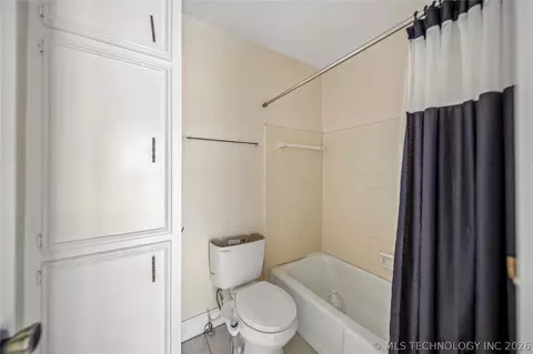 Bath - 3928 E 60th Pl, Tulsa, OK 74135 photo 12 of 12