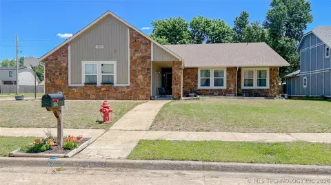 2603 S Gardenia Ave, Broken Arrow, OK 74012