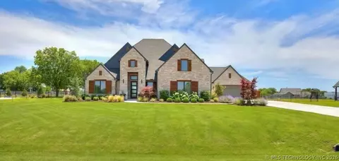3228 E 169th St S, Bixby, OK 74008