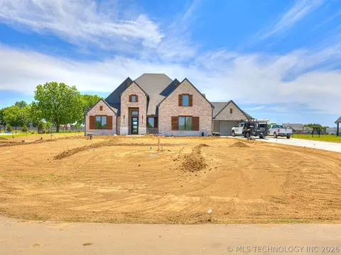 3228 E 169th St S, Bixby, OK 74008
