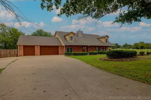 1488 N 429 Rd, Pryor, OK 74361