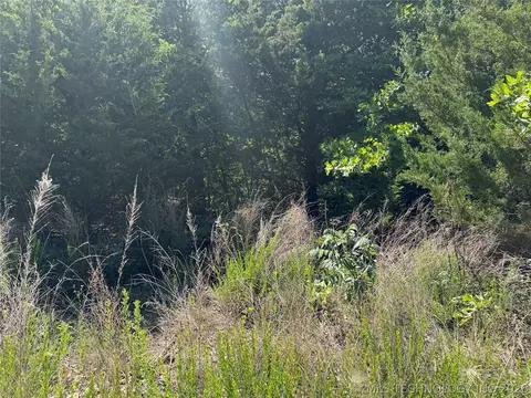 54 E 1167 Rd, Eufaula, OK 74432